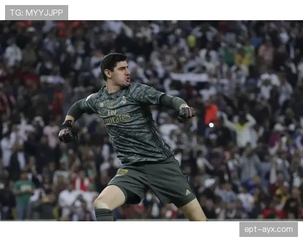 库尔图瓦与吕宁门将之争进入关键阶段,未来表现引人关注