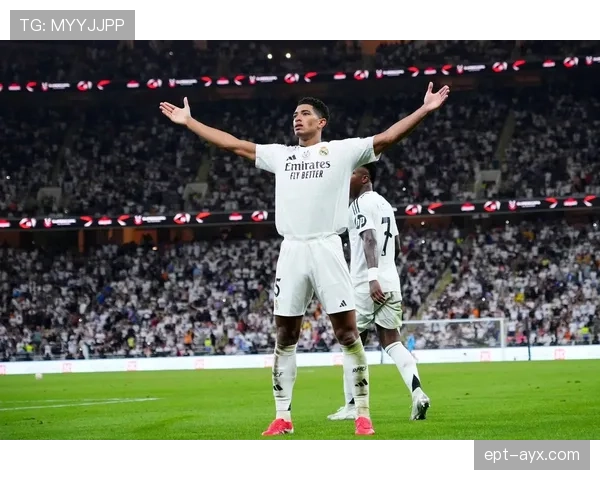 贝林厄姆 vs 莫德里奇:技术掌控与中场节奏主导力对比 贝林厄姆 vs 莫德里奇:技术掌控与中场节奏主导力对比