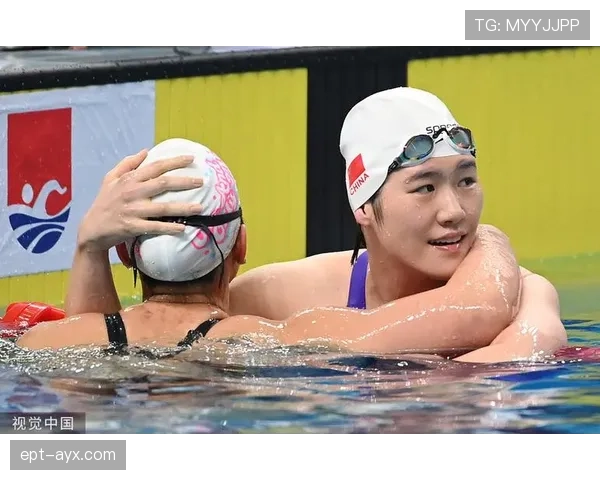 叶诗文训练完直接去吃火锅，教练气到摔秒表